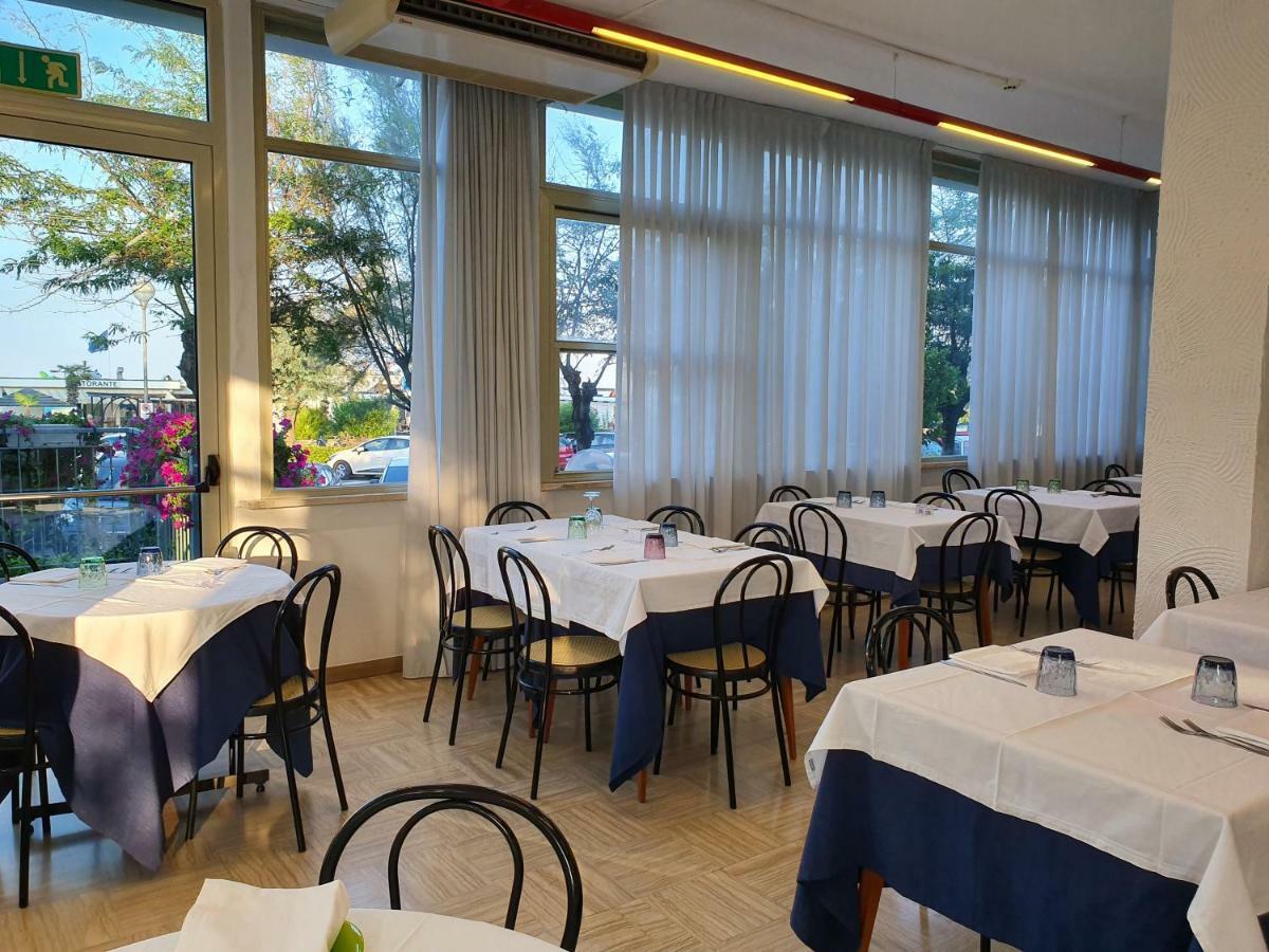Hotel Bristol - Koolibry Hotels Cervia Ngoại thất bức ảnh